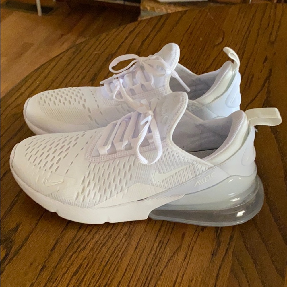 Nike Air max 270 youth size 6